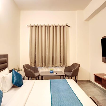 Hotel Elite Grand Near Kailash Hospital Noida Exteriér fotografie