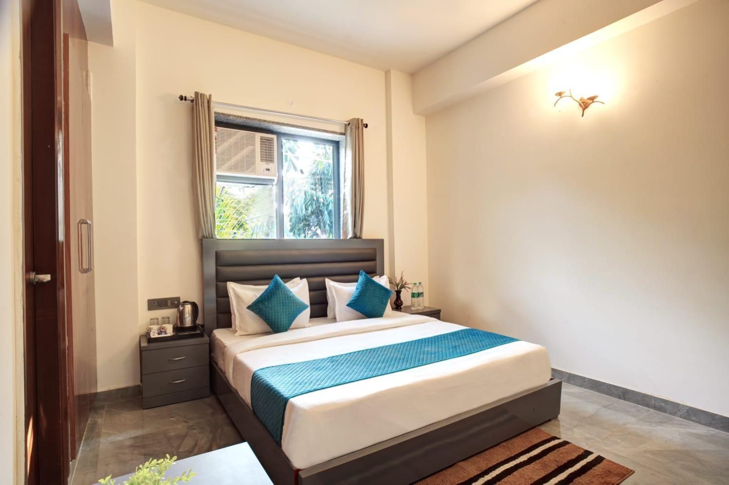 Hotel Elite Grand Near Kailash Hospital Noida Exteriér fotografie
