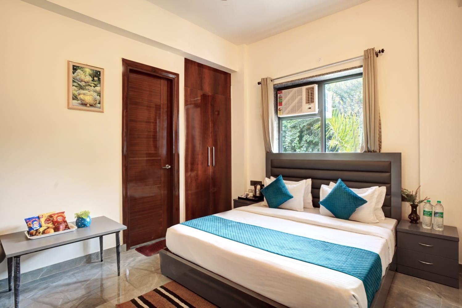 Hotel Elite Grand Near Kailash Hospital Noida Exteriér fotografie
