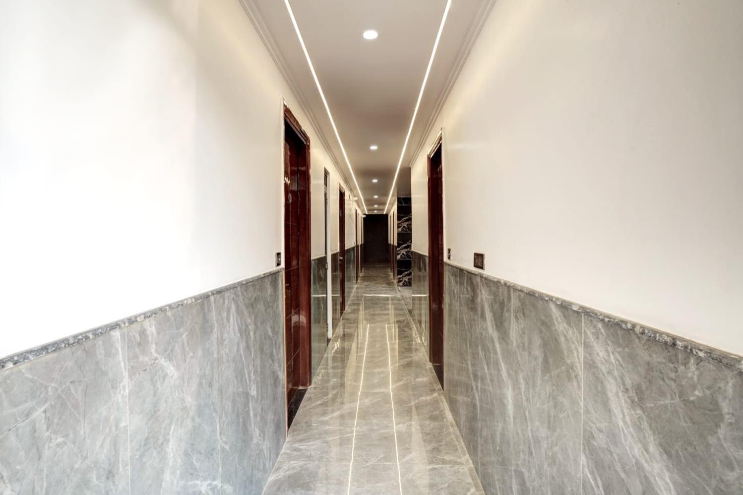 Hotel Elite Grand Near Kailash Hospital Noida Exteriér fotografie