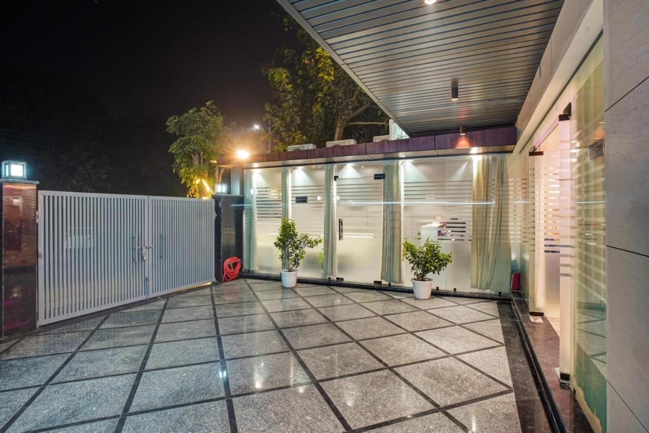 Hotel Elite Grand Near Kailash Hospital Noida Exteriér fotografie